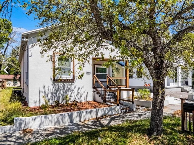 2335 W BEACH STREET, Tampa, FL 33607