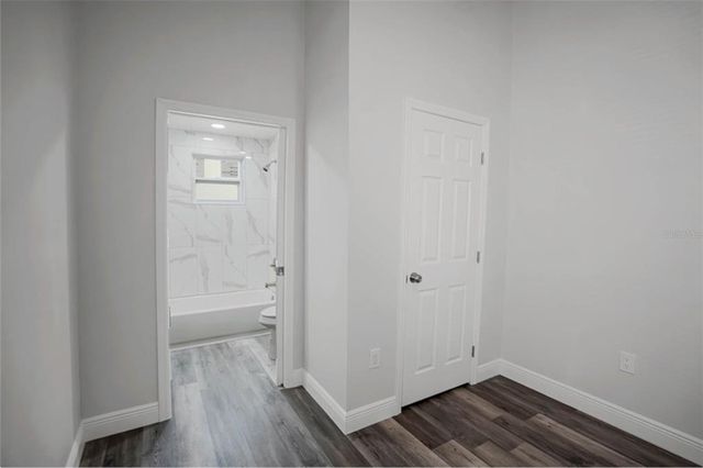 2335 W BEACH STREET, Tampa, FL 33607