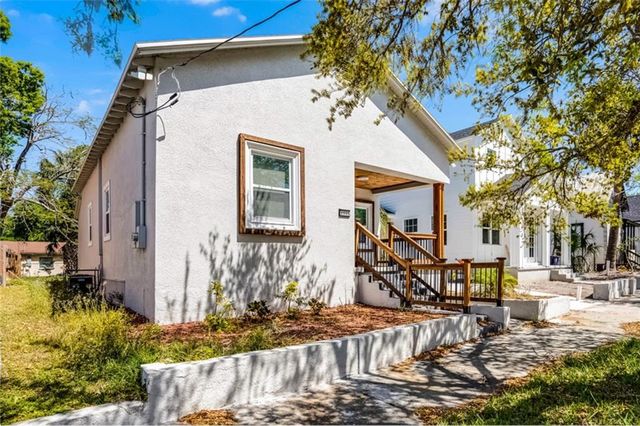2335 W BEACH STREET, Tampa, FL 33607
