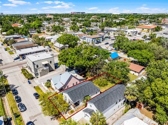 2335 W BEACH STREET, Tampa, FL 33607