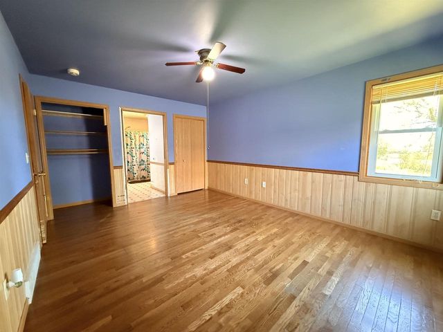1530 FALCON WAY, Sheboygan Falls, WI 53085