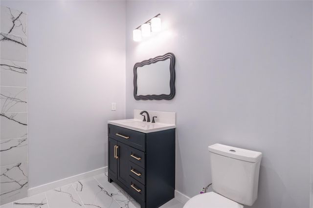 164 County Road 3370, Cleveland, TX 77327