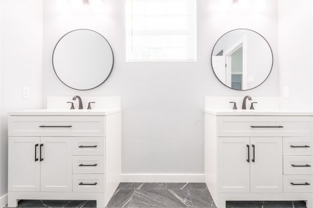 164 County Road 3370, Cleveland, TX 77327