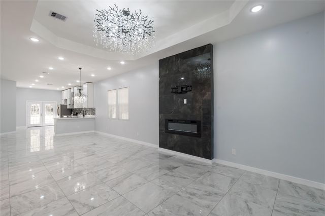 164 County Road 3370, Cleveland, TX 77327