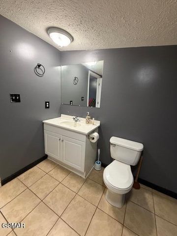 109 Ridgefield Dr Drive, Dandridge, TN 37725