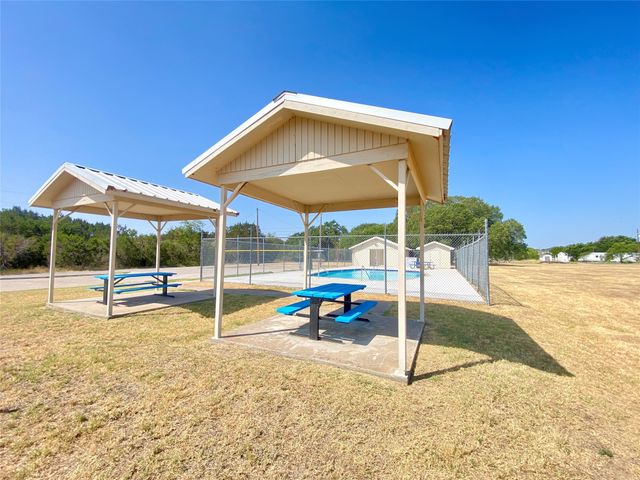 5106 Stoneridge Drive, Granbury, TX 76048