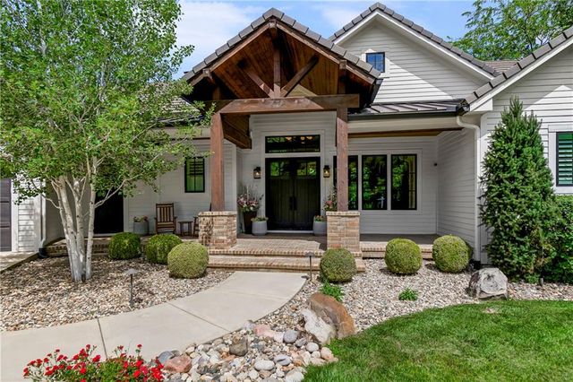 4951 NW Canyon Road, Lee's Summit, MO 64064