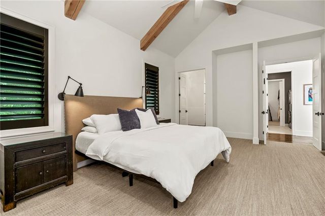 4951 NW Canyon Road, Lee's Summit, MO 64064