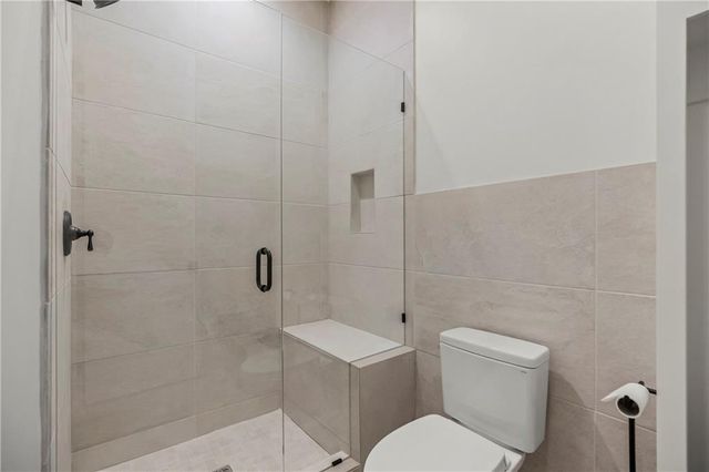 4951 NW Canyon Road, Lee's Summit, MO 64064