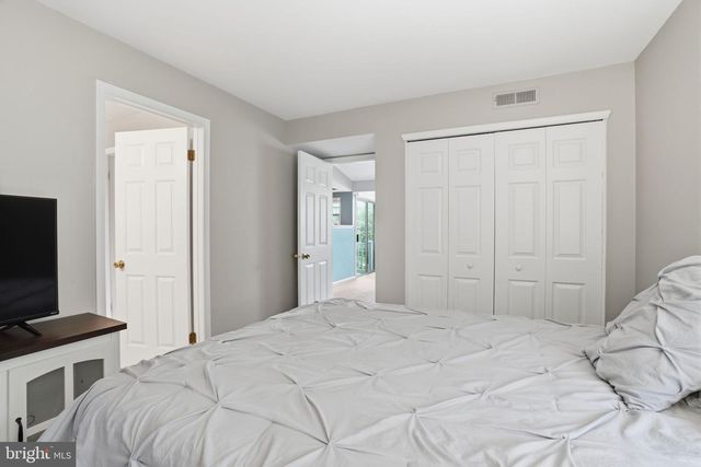 2303 BENNETT PL, Southampton, PA 18966