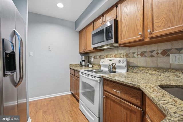 2303 BENNETT PL, Southampton, PA 18966