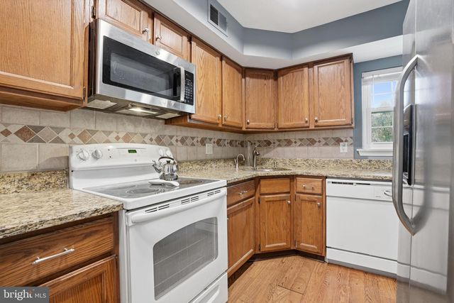 2303 BENNETT PL, Southampton, PA 18966