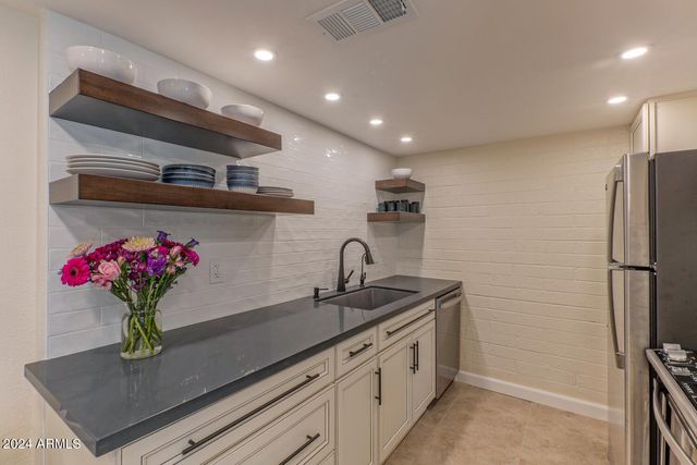 7809 E VALLEY VISTA Drive, Scottsdale, AZ 85250