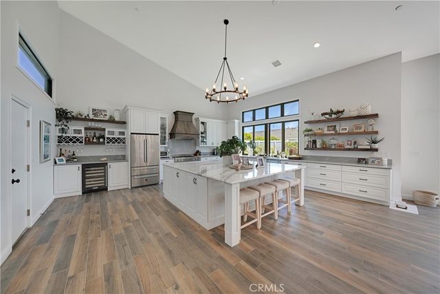 1827 Mariners Drive, Newport Beach, CA 92660