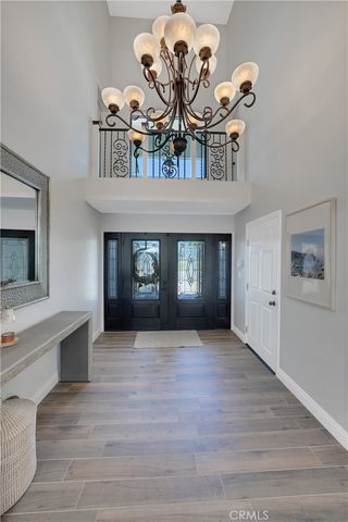 1827 Mariners Drive, Newport Beach, CA 92660