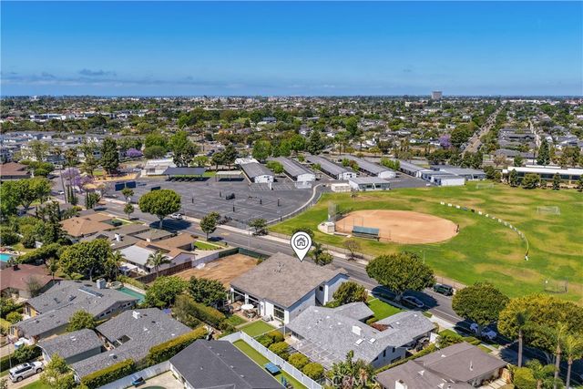 1827 Mariners Drive, Newport Beach, CA 92660