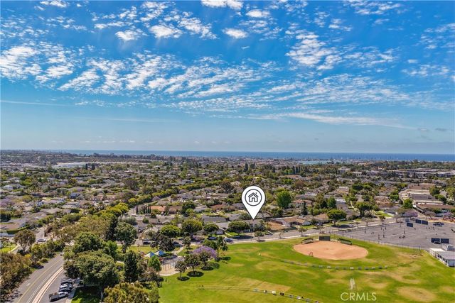 1827 Mariners Drive, Newport Beach, CA 92660