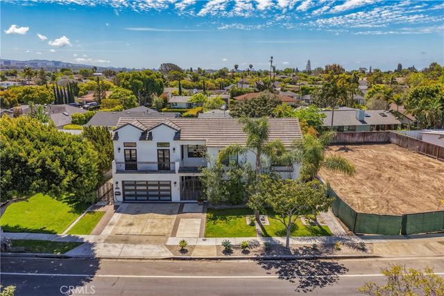 1827 Mariners Drive, Newport Beach, CA 92660
