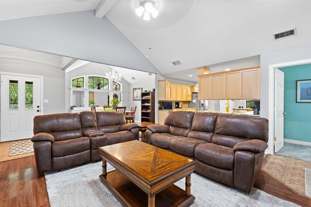 212 Peachtree Lane, Big Sandy, TX 75755