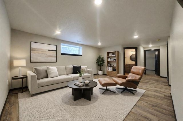 742 Sequoia Lane, Altoona, WI 54720