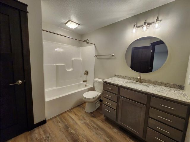 742 Sequoia Lane, Altoona, WI 54720