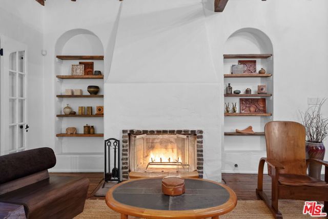 20 Latimer Road, Santa Monica, CA 90402