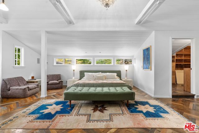 20 Latimer Road, Santa Monica, CA 90402