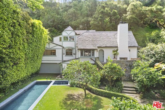 20 Latimer Road, Santa Monica, CA 90402