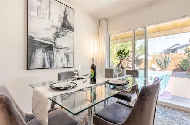 6220 Morella Avenue, North Hollywood, CA 91606