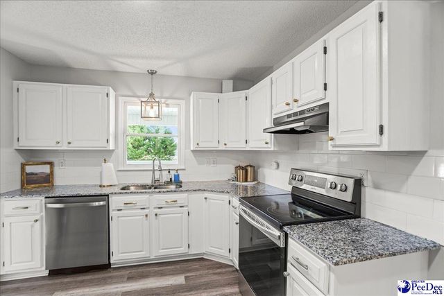 1825 Hickorytree Drive, Hartsville, SC 29550