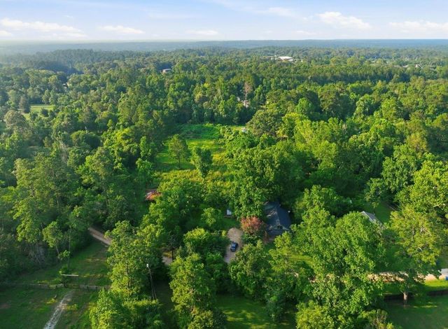 801 Snell Road, Livingston, TX 77351
