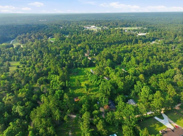 801 Snell Road, Livingston, TX 77351