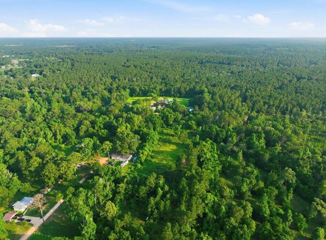 801 Snell Road, Livingston, TX 77351