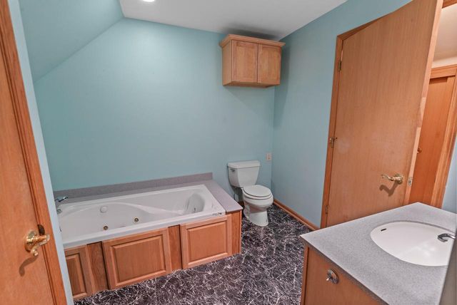 815 Fredonia AVENUE, Fredonia, WI 53021