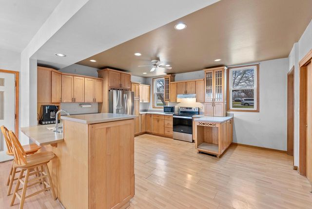 815 Fredonia AVENUE, Fredonia, WI 53021