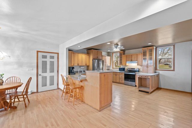 815 Fredonia AVENUE, Fredonia, WI 53021