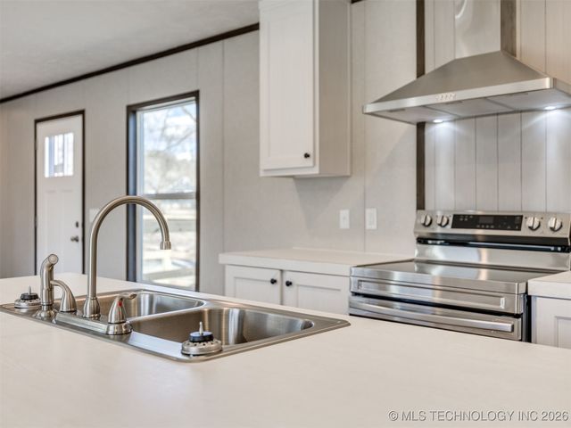 30564 S Peaceful Valley Road, Inola, OK 74036