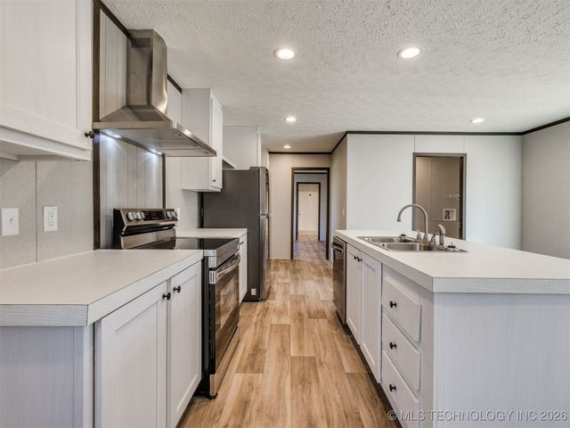 30564 S Peaceful Valley Road, Inola, OK 74036