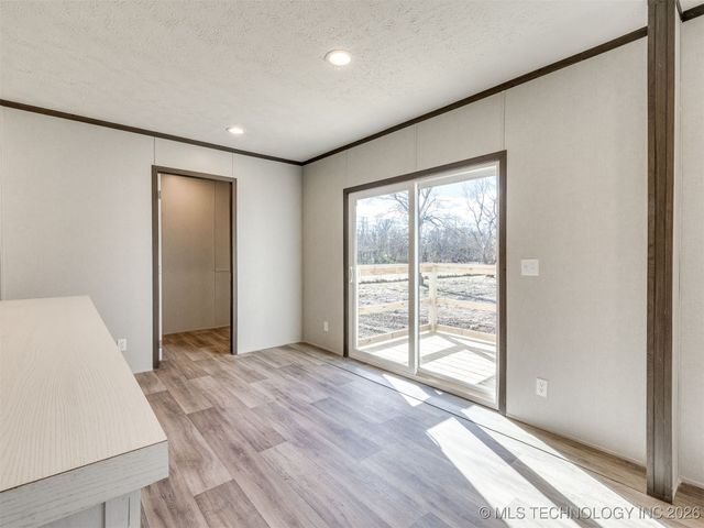 30564 S Peaceful Valley Road, Inola, OK 74036