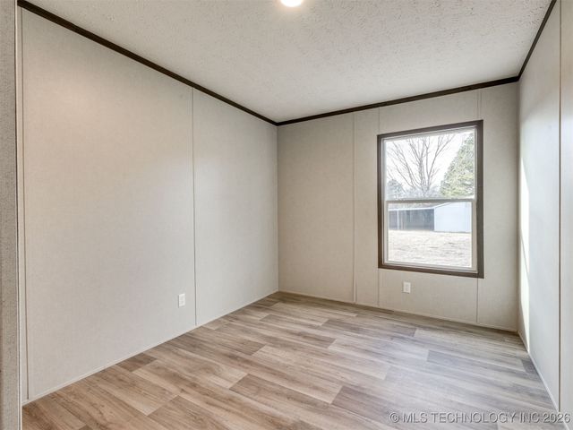 30564 S Peaceful Valley Road, Inola, OK 74036