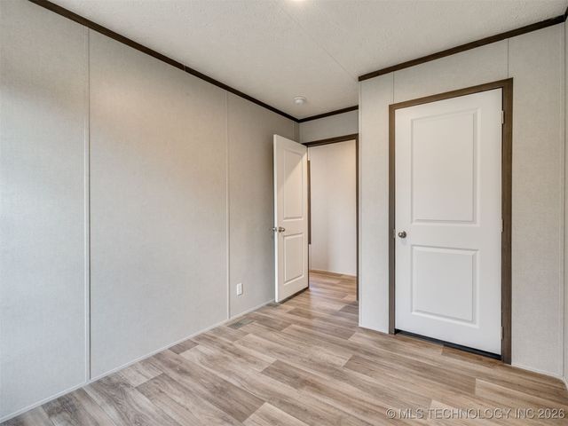 30564 S Peaceful Valley Road, Inola, OK 74036