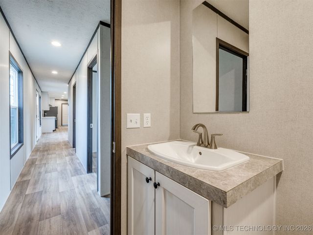 30564 S Peaceful Valley Road, Inola, OK 74036