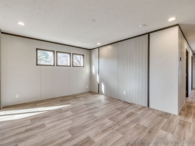 30564 S Peaceful Valley Road, Inola, OK 74036