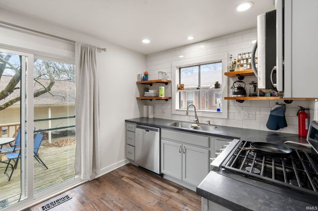 4140 Indiana Avenue, Fort Wayne, IN 46807