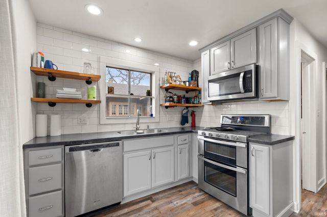 4140 Indiana Avenue, Fort Wayne, IN 46807