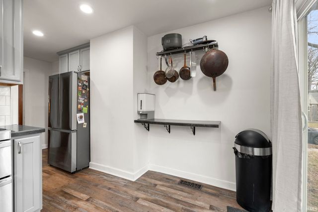 4140 Indiana Avenue, Fort Wayne, IN 46807