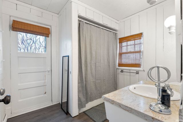 4140 Indiana Avenue, Fort Wayne, IN 46807