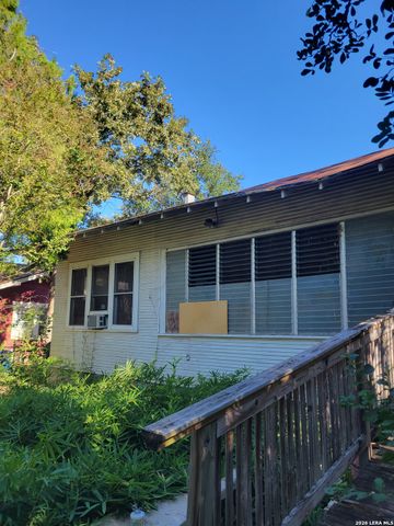722 E WOODLAWN AVE, San Antonio, TX 78212