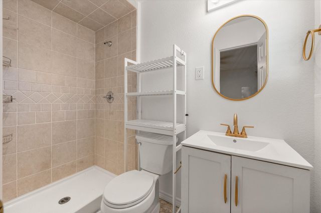 3290 Olive Place, Fort Worth, TX 76116