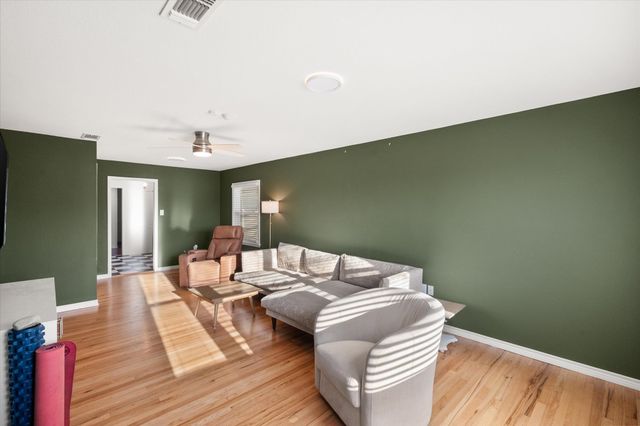 3290 Olive Place, Fort Worth, TX 76116